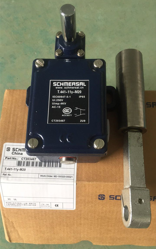 T.441-11Y-M20.jpg T.441-11Y-M20.jpg