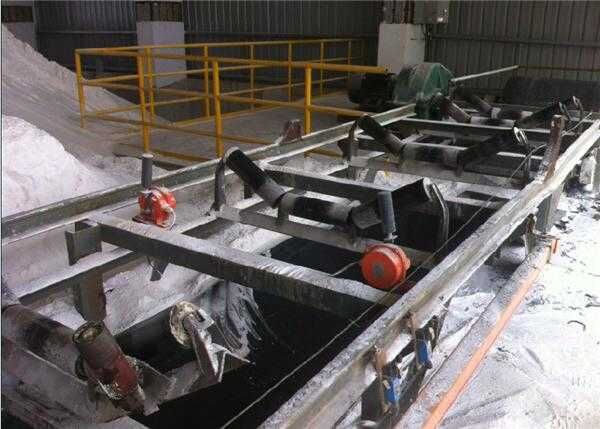 55666.jpg FMDQK2-1530AB-W兩級(jí)跑偏開關(guān)締造精品防水跑偏開關(guān)生產(chǎn)