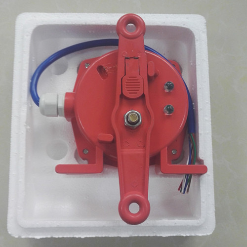 拉繩開關(guān).jpg 拉繩開關(guān).jpg