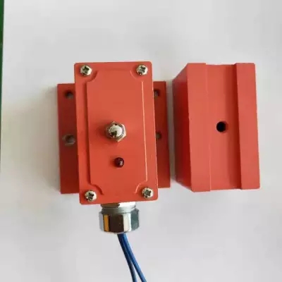 NST25萬向傾斜料位計、PLR30M-G-8思達(dá)傾斜開關(guān)220V常閉觸點廠家